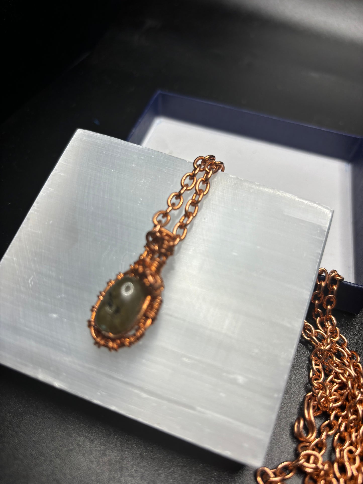 The Dainty Collection