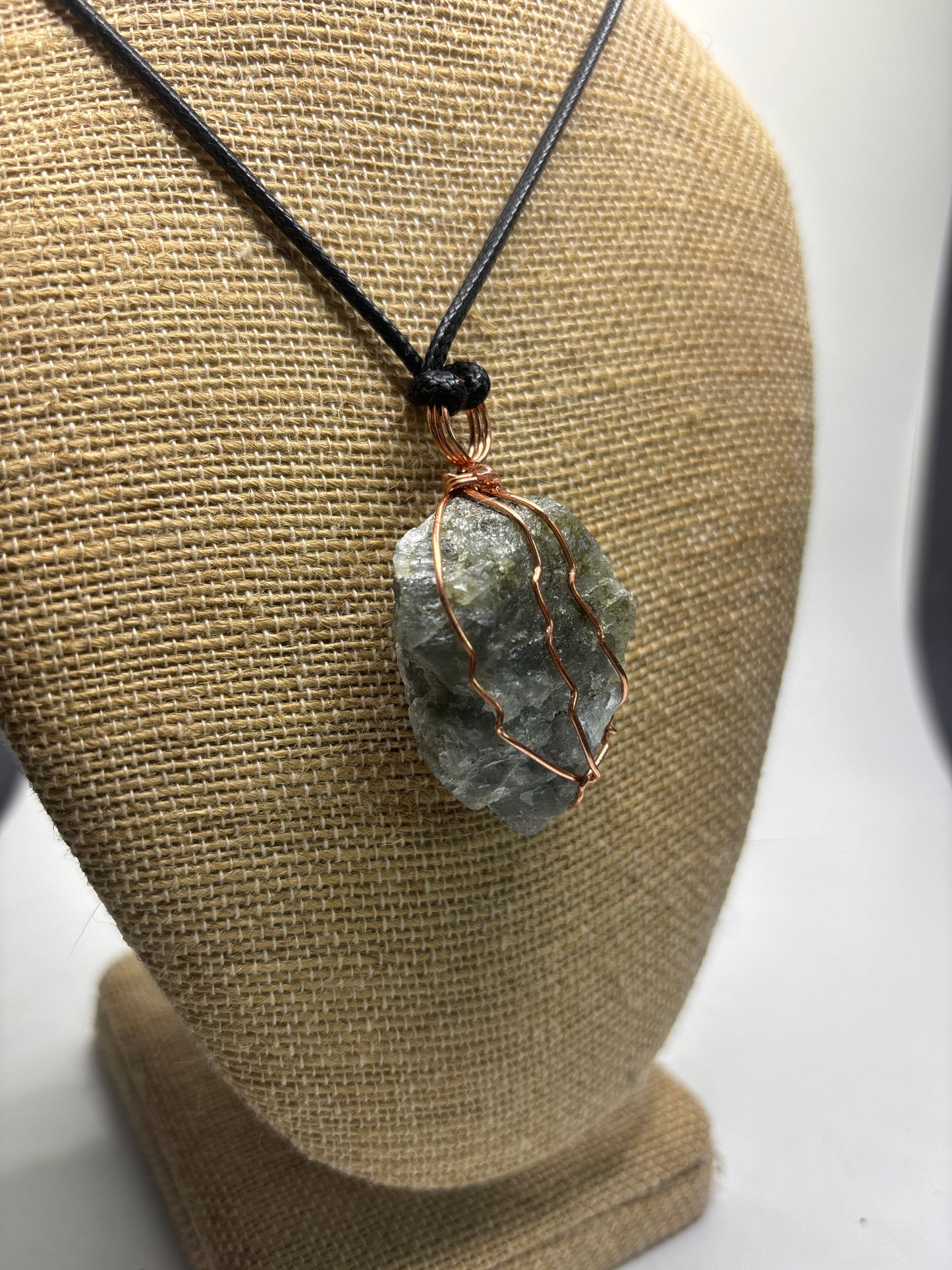 Labradorite pendant