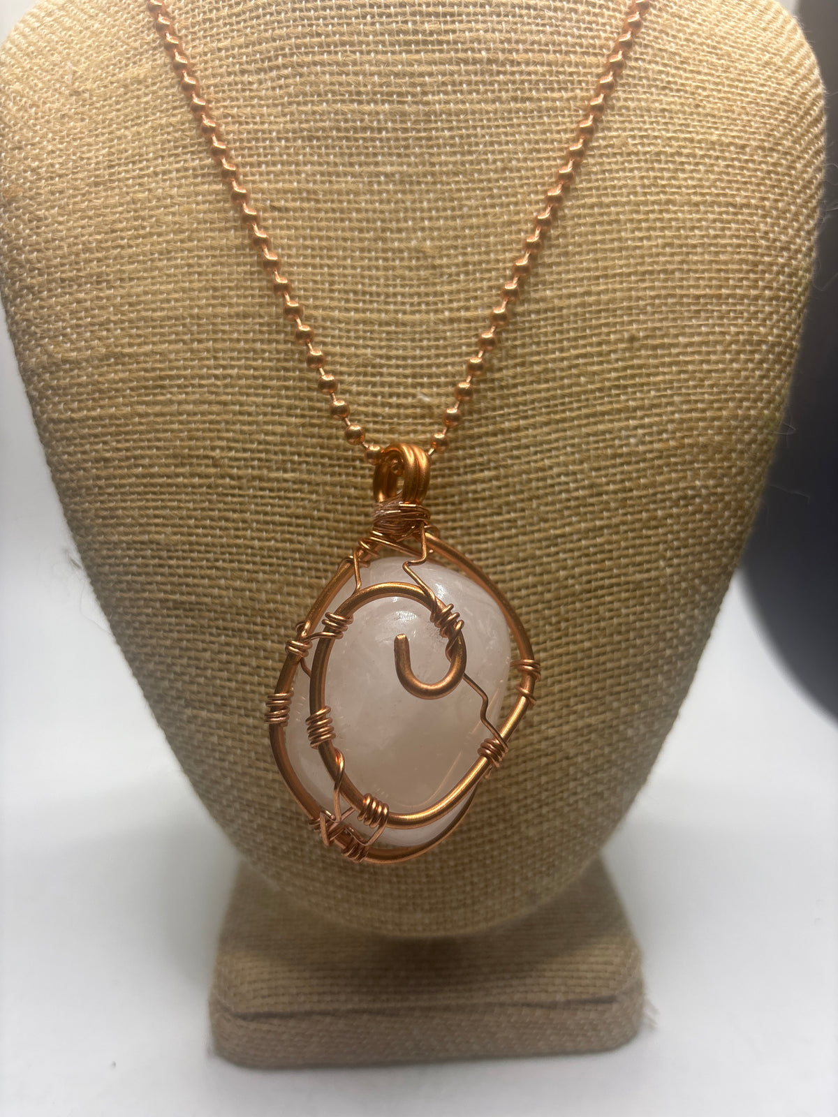 Jumbo Rose Quartz pendant - The Kreative Unikorn LLC