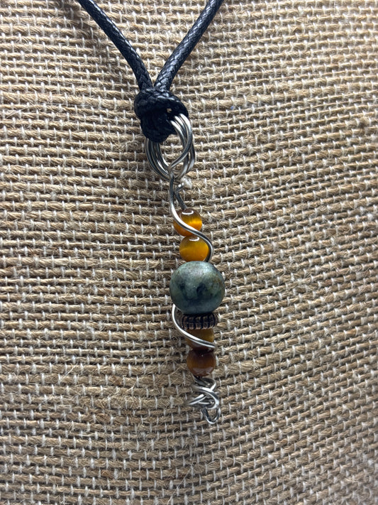 Grounding meditation pendant - The Kreative Unikorn LLC