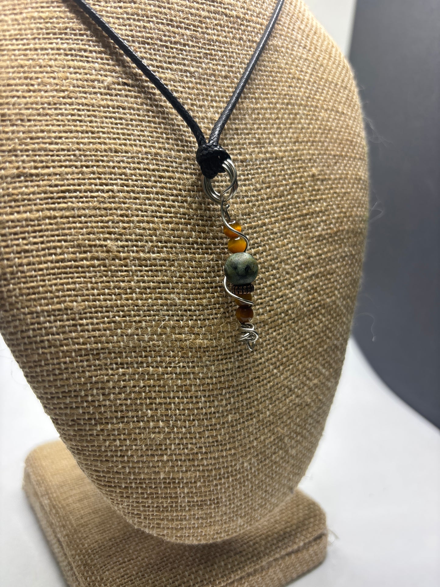 Grounding meditation pendant