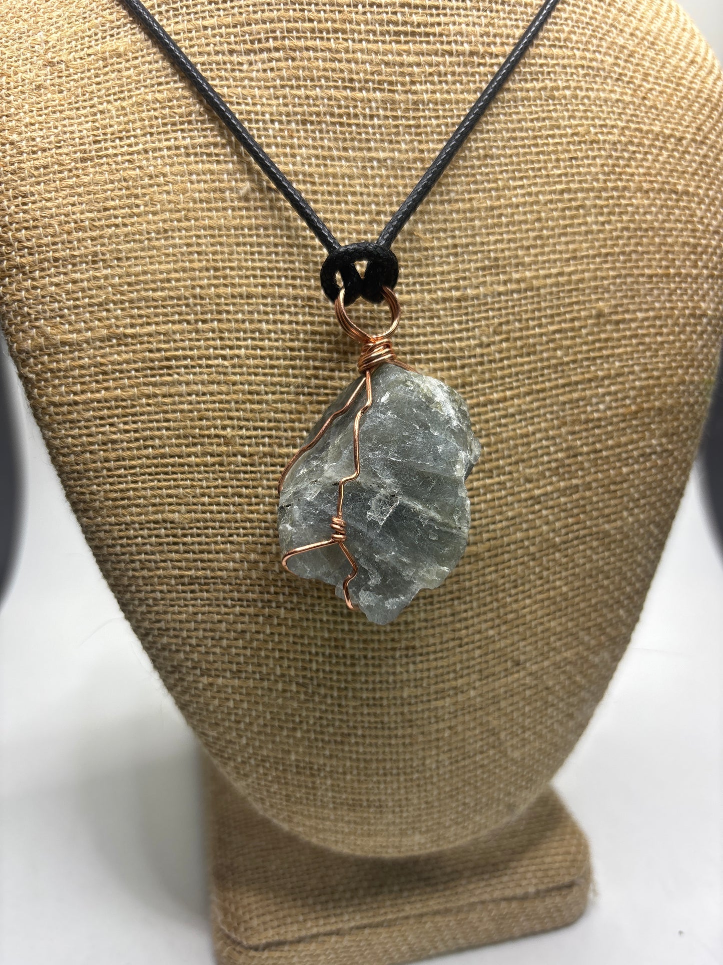 Labradorite pendant