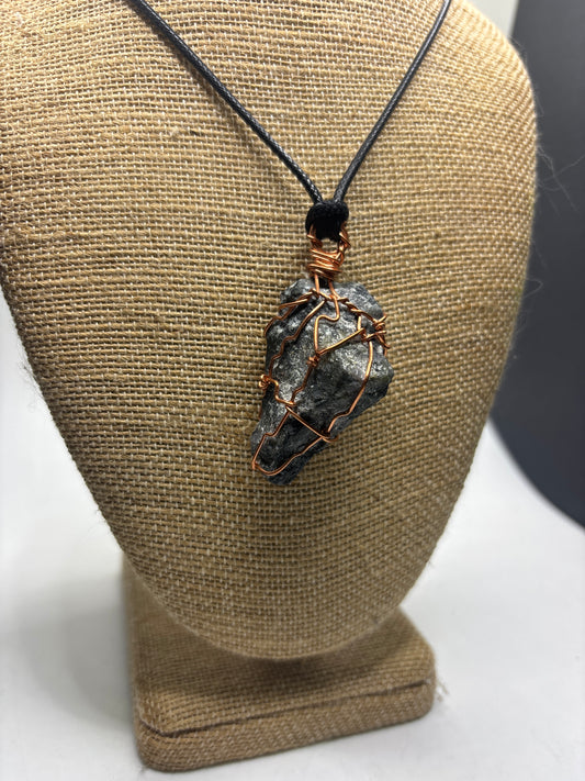 Gabbro stone pendant - The Kreative Unikorn LLC