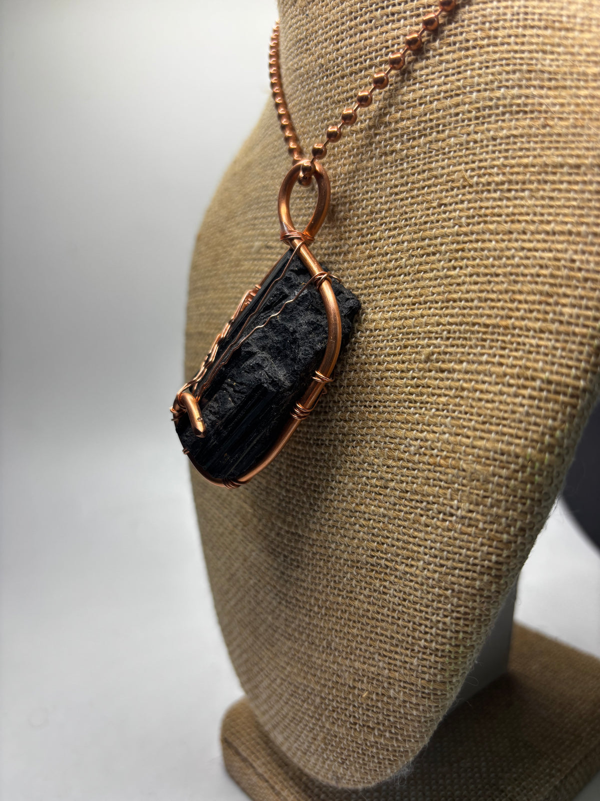 Tourmaline pendant - The Kreative Unikorn LLC