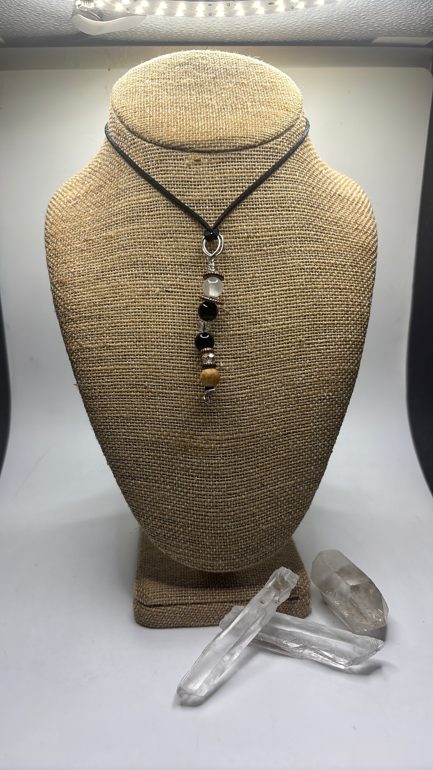 Tourmaline protection pendant - The Kreative Unikorn LLC