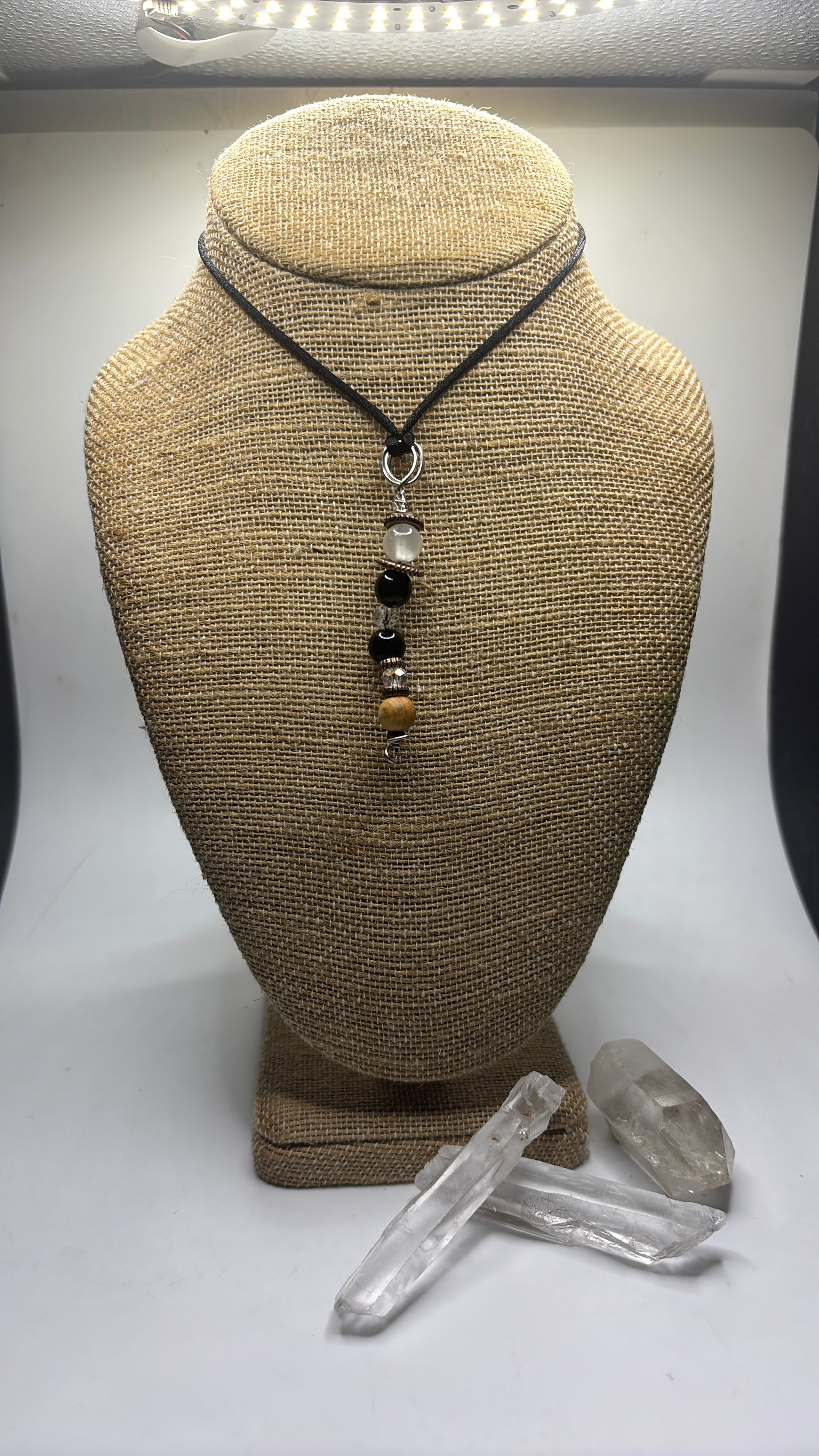 Tourmaline protection pendant - The Kreative Unikorn LLC